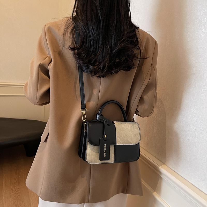 Retro Small Square Bag Women's Versatile Shoulder Crossbody Handbag 2025 New