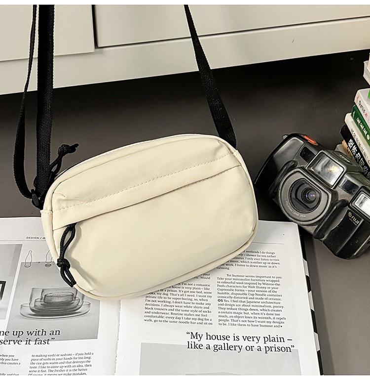 Versatile Lightweight Crossbody Bag for Students and Office Workers - New Large Capacity Commuter Bag