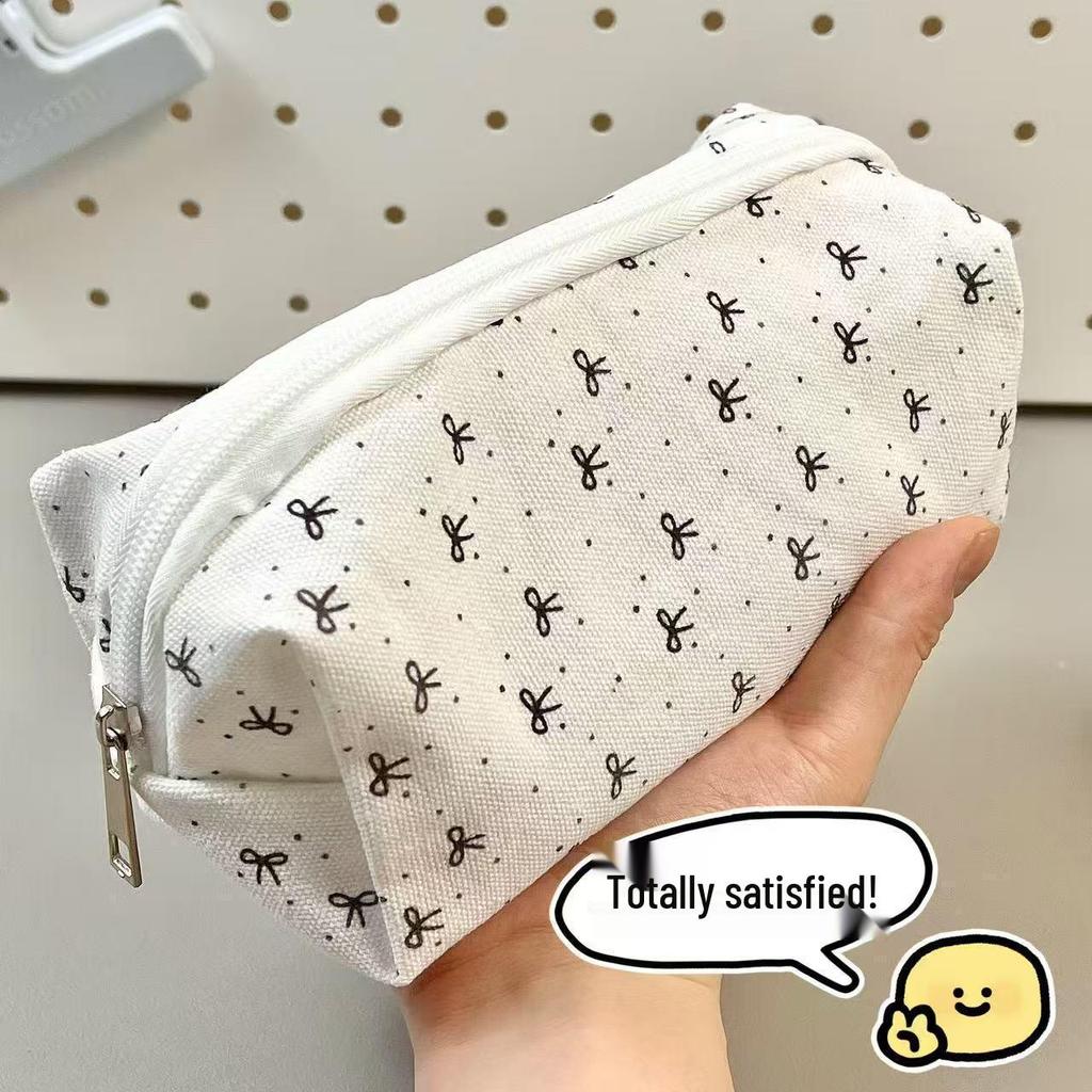 High-Capacity Cute Bow Makeup & Stationery Bag for Students