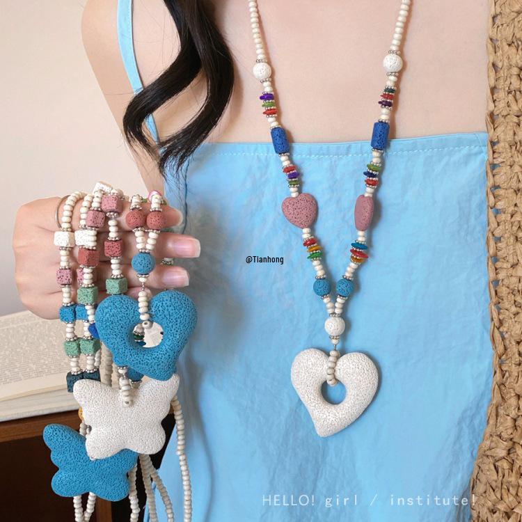 

Красочное ожерелье-сердце с бусинами и бабочкой - Богемный летний аксессуар-цепочка для ключицы Off-White Heart Volcanic Rock Necklace