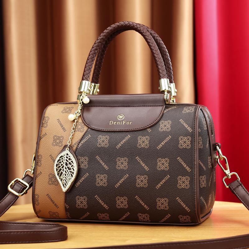 

Сумки Женские Универсальные Сумки-Мессенджеры 2025 Новая Мода На Плечо Большая Вместимость Бостонские Сумки Женские Сумки Тренд кофейный