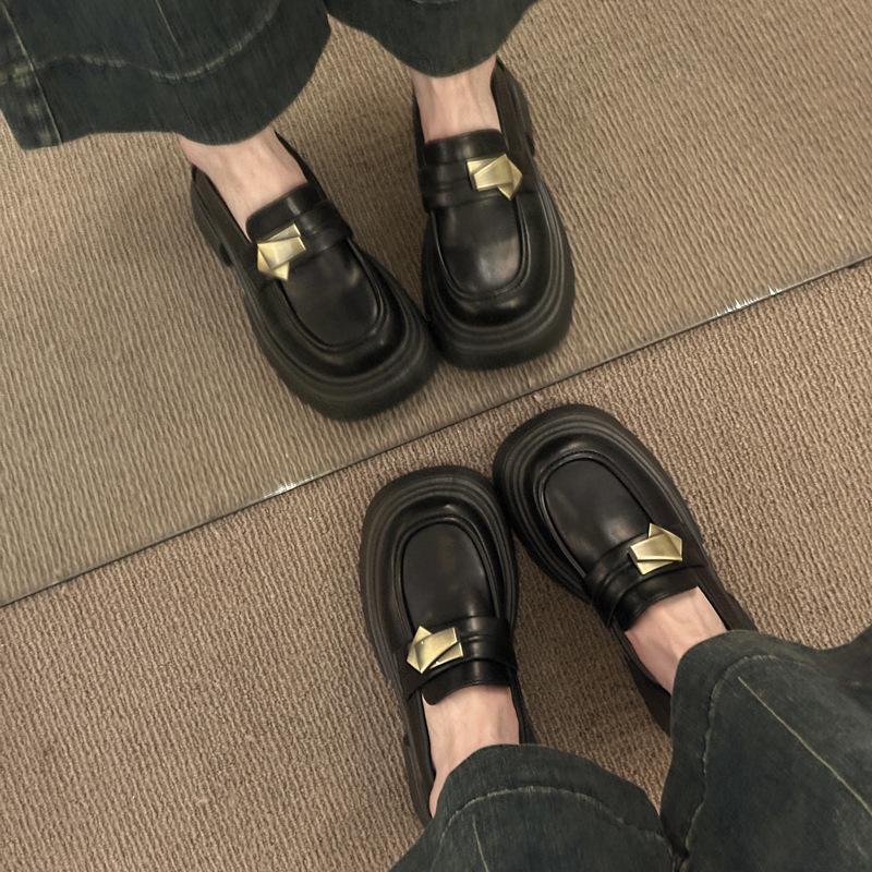 Black platform British style small leather shoes women's 2025 spring new retro versatile one-pedal loafers Mary Jane