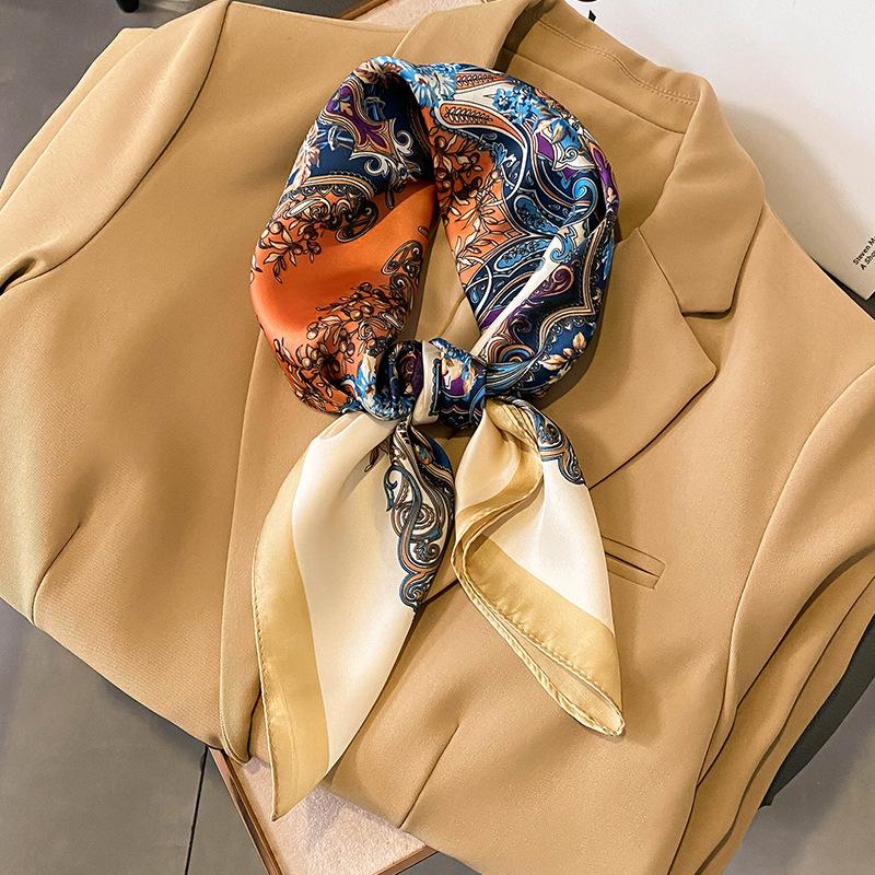 Luxury Horse Print Female Silk Neck Scarf Square Hair Scarves Foulard Head Band Shawls Wraps Neckerchief Bandana Women
