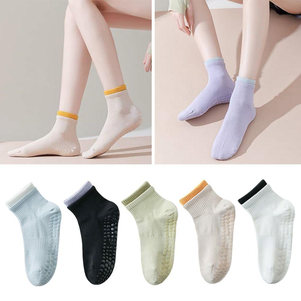 Elastic Yoga Socks Breathable Mid Tube Socks Casual Sport Socks