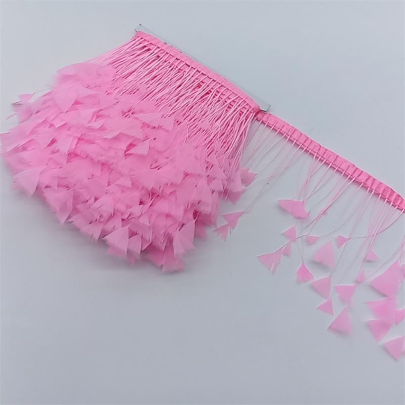 1Yards Pheasant Chicken Feathers Trims Sewing In Dress Fringe For Clothes Diy Needlework Decor Wedding Plume Crafts Accessories