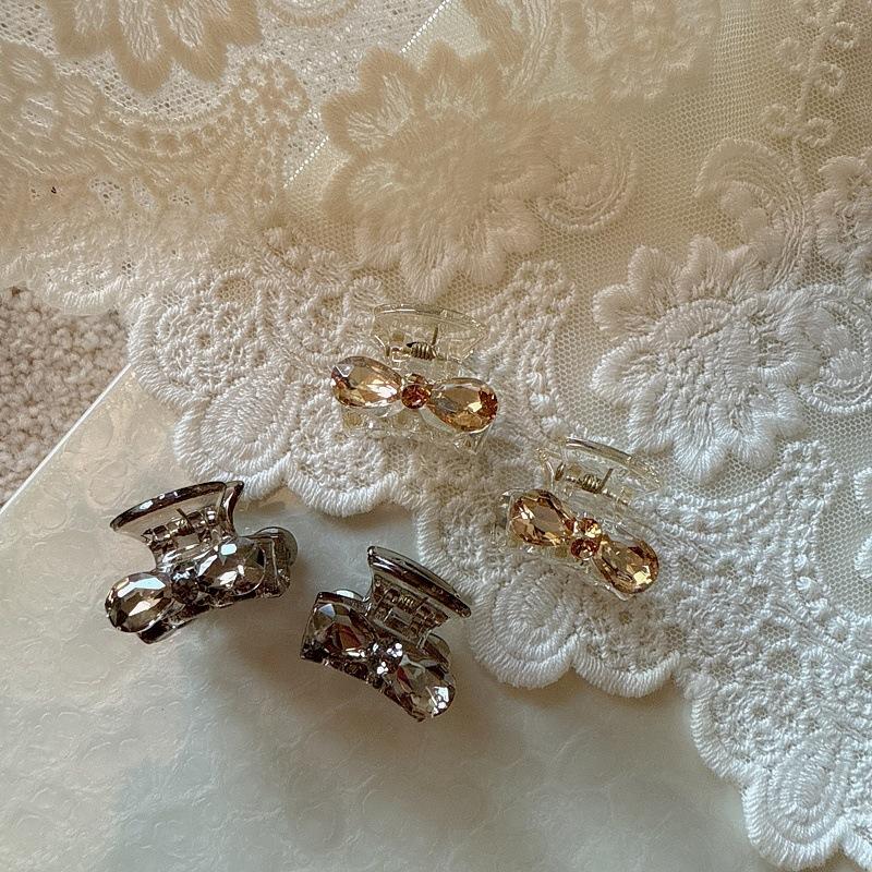 Fashionable and Versatile Mini Bow Hair Clip for Women, Small Princess Hairpin, Elegant and Charming Hair Accessories