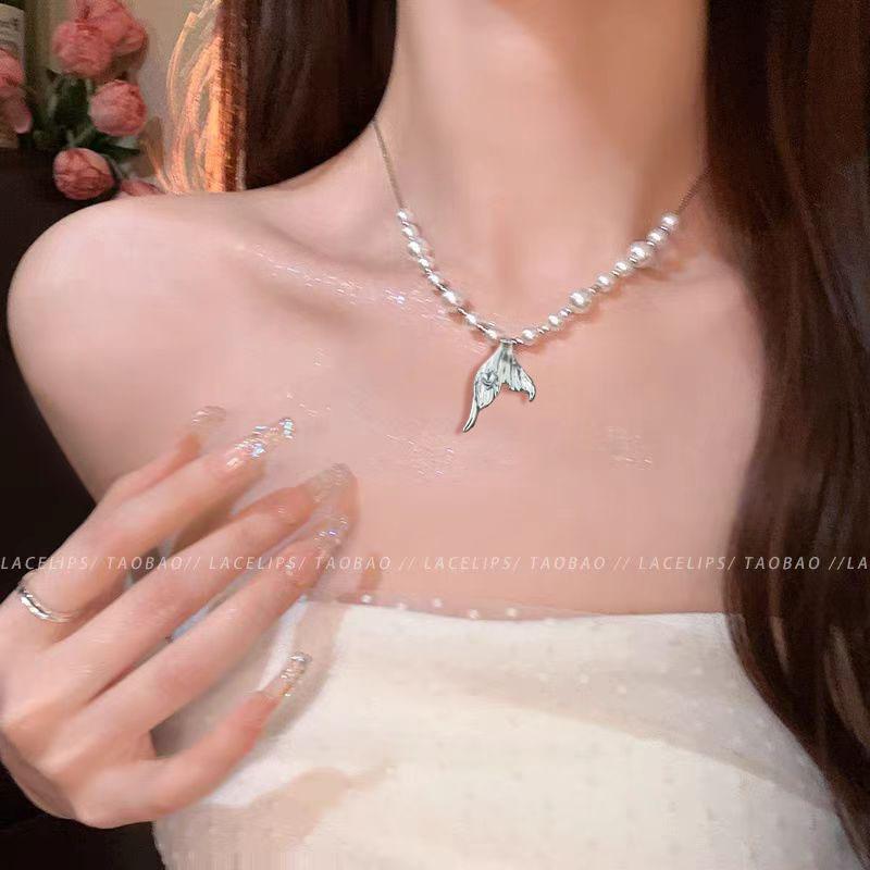 French Temperament Pearl Fishtail Pull Necklace Women'S Light Luxury Niche High-End Clavicle Chain Neck Chain Accessories Choker