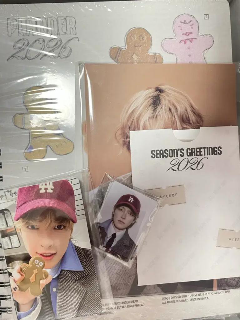 ATEEZ Neuer Artikel) 2026 Signature Saisonale Grüße (Übertragbar)