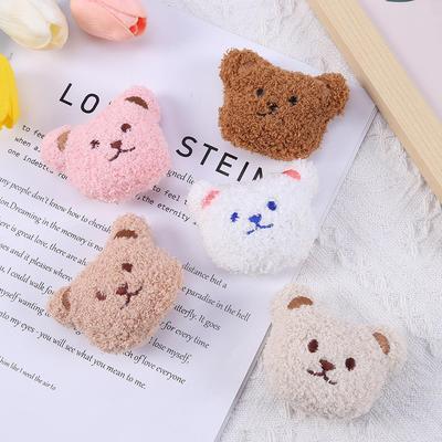 Cartoon Plush Bear Head Brooch – Cute 3D Accessory for Autumn/Winter Clothing and Hats