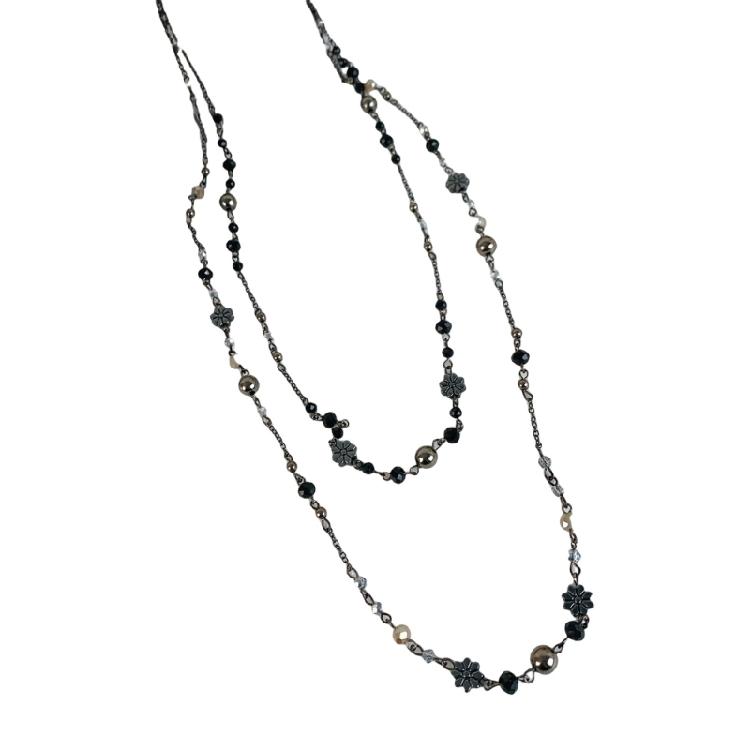 

Elegant Jewelry Piece Flower Necklace With Carved Flower Detail, Beaded Chain Handcrafted Jewelry Gift for Women