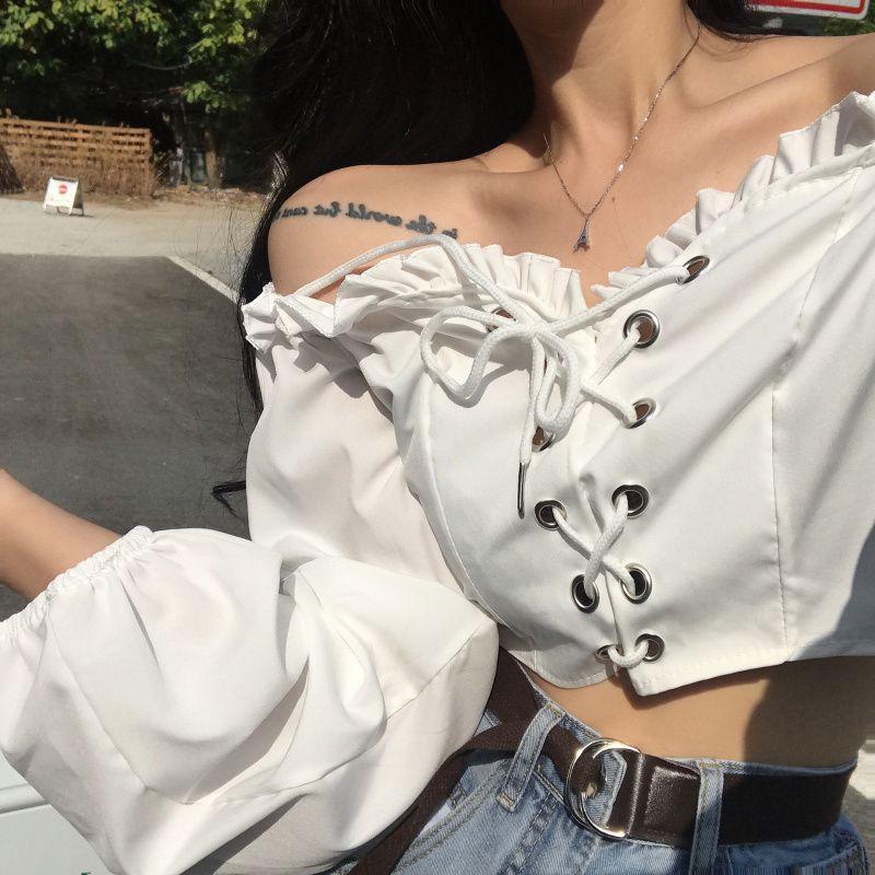 

Internet Celebrity Lisa off-Shoulder Rope Shoelace Niche Navel White All yards