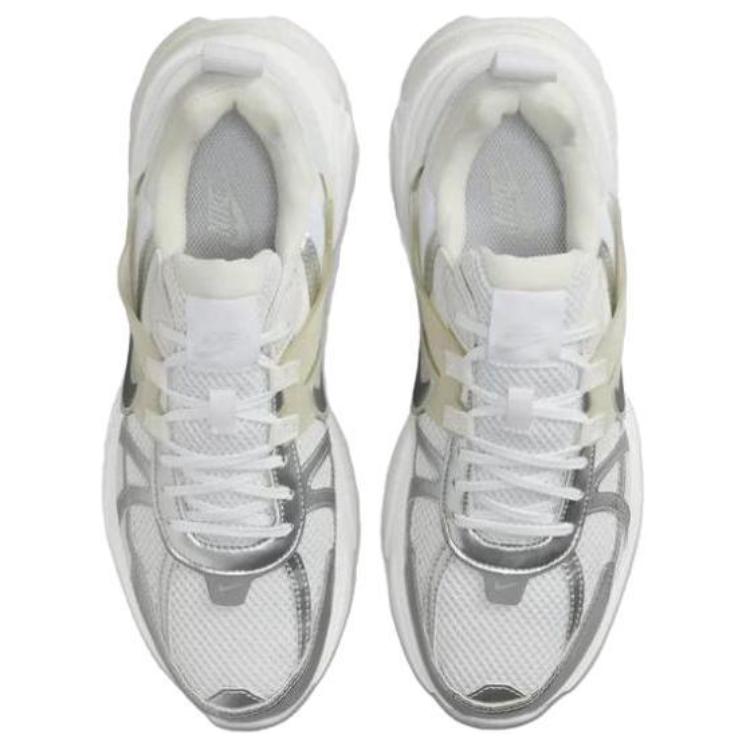 Nike V2K Run Metalická stříbrná Dámské FD0736-104