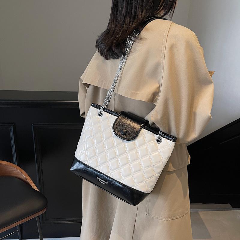 Handbag contrasting color embroidery thread texture dumpling bag large capacity simple versatile fashion commuter bucket bag women