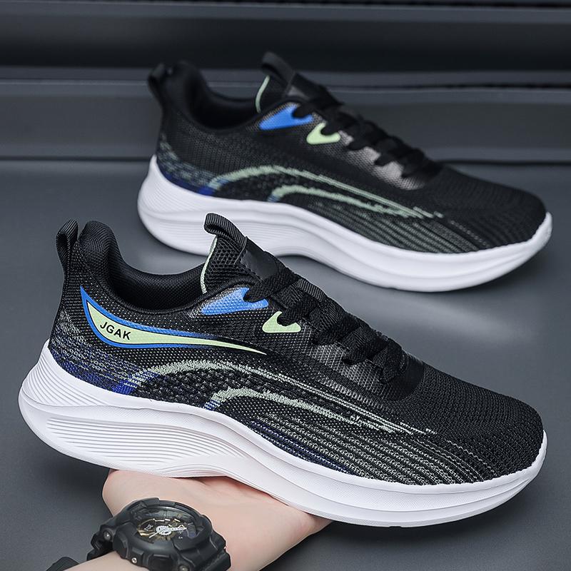 Increase Size Cost-effective Casual Comfort Indoor and Outdoor Grip Elastic Sneakers Men's Mesh Breathable Sneakers Comfortable