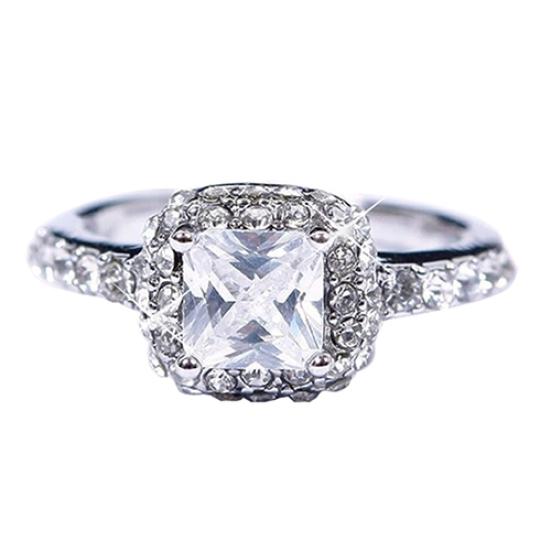 Women's Engagement Bridal Wedding Band Shiny Luxury Square Rhinestone Ring Gift