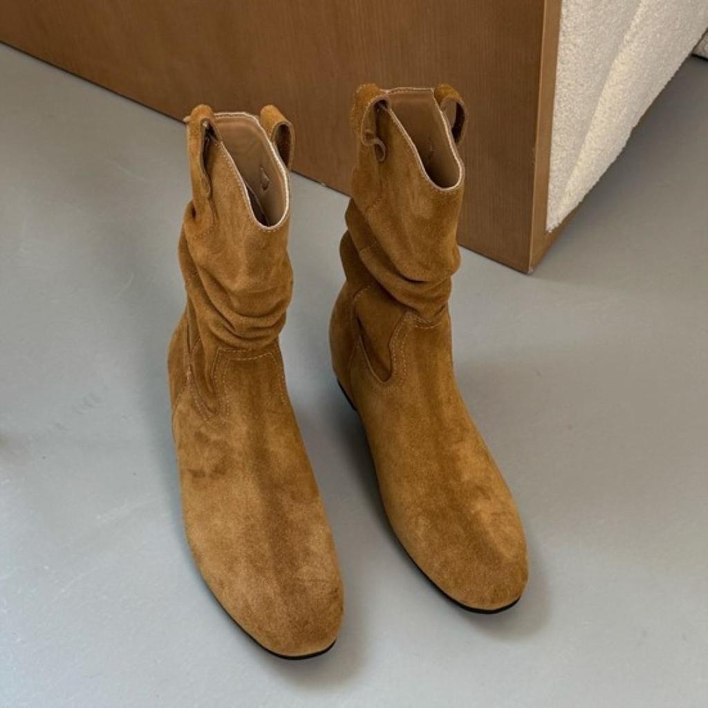 Short Boots Women's Spring and Autumn 2025 New Korean Version Retro Round Head Heightening Fashion Versatile Pleated Fur Martin Boots