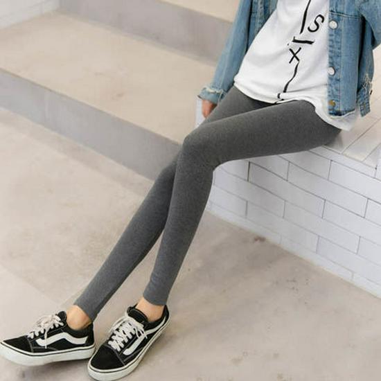 Women's High-Waisted Fleece-Lined Cotton Leggings, Slimming & Warm for Outdoor Wear, Perfect for Autumn & Winter.