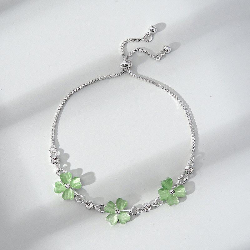 Lucky Four-Leaf Clover Adjustable Green Cat's Eye Bracelet for Women (Mori Style)