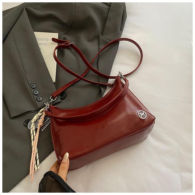 Retro Classic Style Large-capacity Shoulder Bag 2025 New High-end Underarm Tote Bag Commuter Casual Messenger Bag