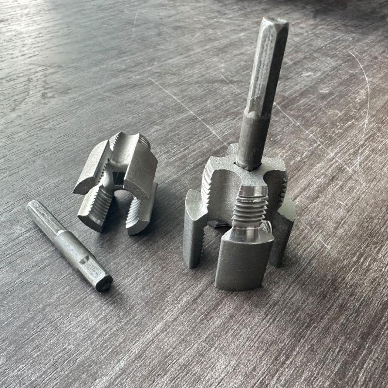 PVC Thread Maker Tool 1/2inch 3/4inch PVC Pipe Threading Dies Plumbing Tool for Professional Cutting Pipe Threaders