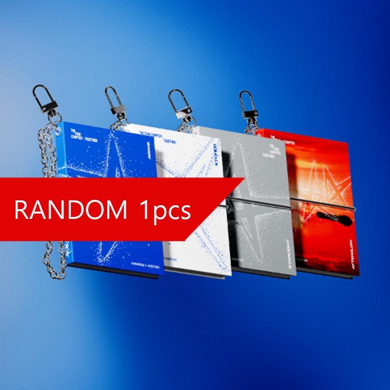 

TOMORROW X TOGETHER – The Name Chapter: ВМЕСТЕ (Мини Книга Брелок Вер.) Random 1pcs