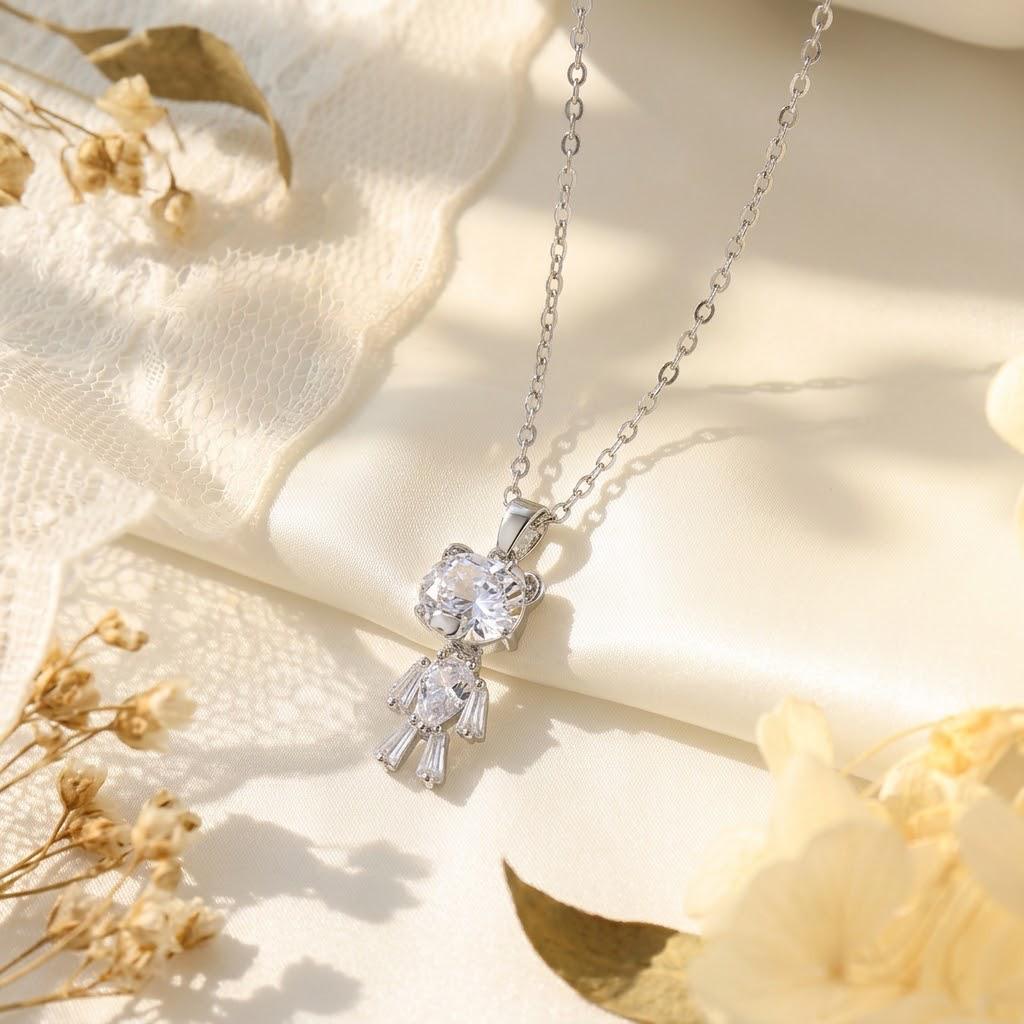 European-American Style Titanium Steel Diamond Necklace: Versatile, Fashionable, High-End Accessories for Women