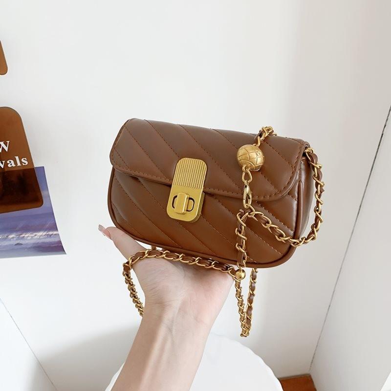 Chic Black Quilted Chain Crossbody Bag For Women Stylish Small Shoulder Purse