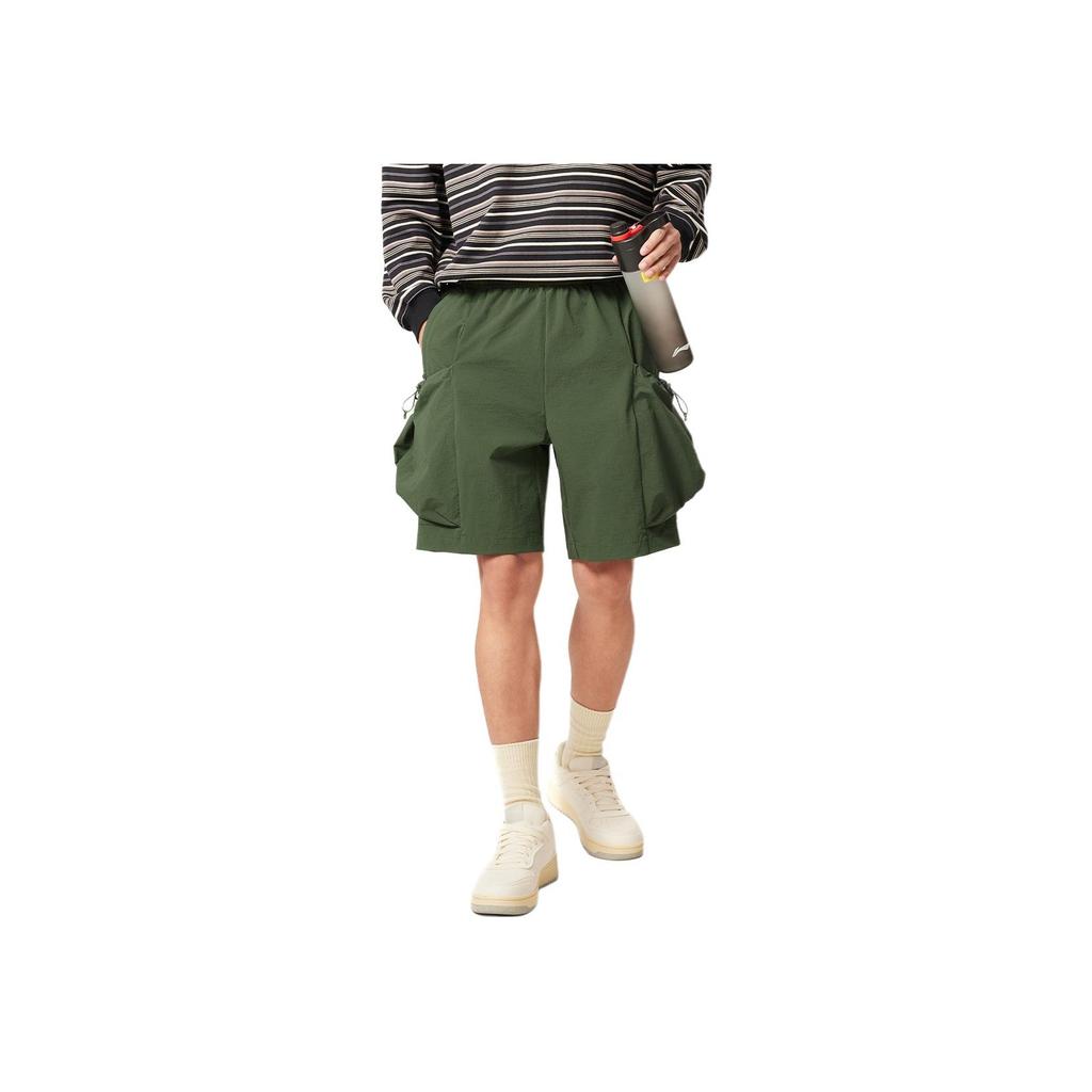 Li Ning Sports Lifestyle Series Solid Color Mid Waist Breathable Versatile Straight Leg Sports Shorts Men Shorts Dark-Wilderness-Green AKSV289-5