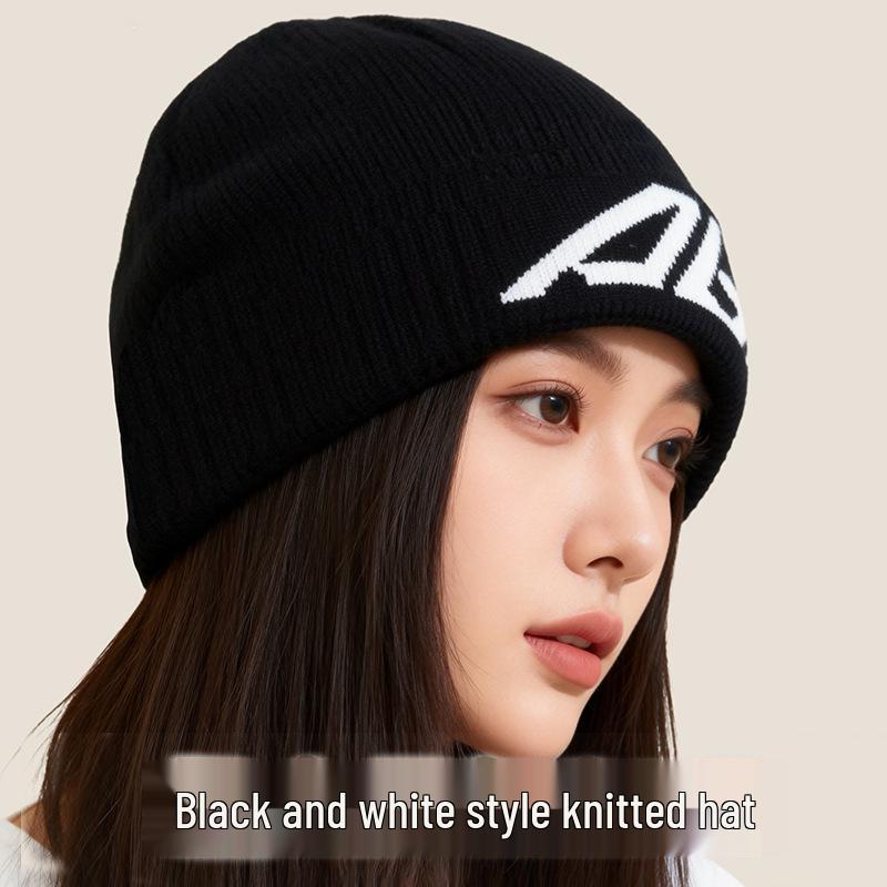 Men's & Women's Large Wool Knit Hat for Autumn/Winter - Mountain Style, Outdoor Climbing, Skiing, & Mountaineering.
