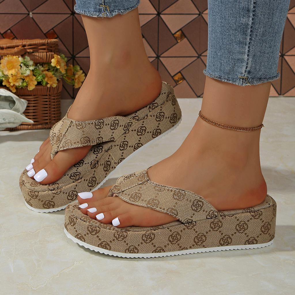 Fashion 2024 Summer New Slippers Women Fashion Platform Thick Sole Solid Color Slippers Party Party Beach Sandals Women Slides Women