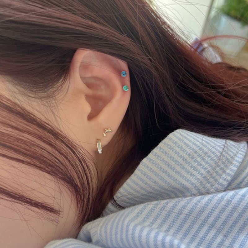 youngglow 14k blue cubic piercing (2color)