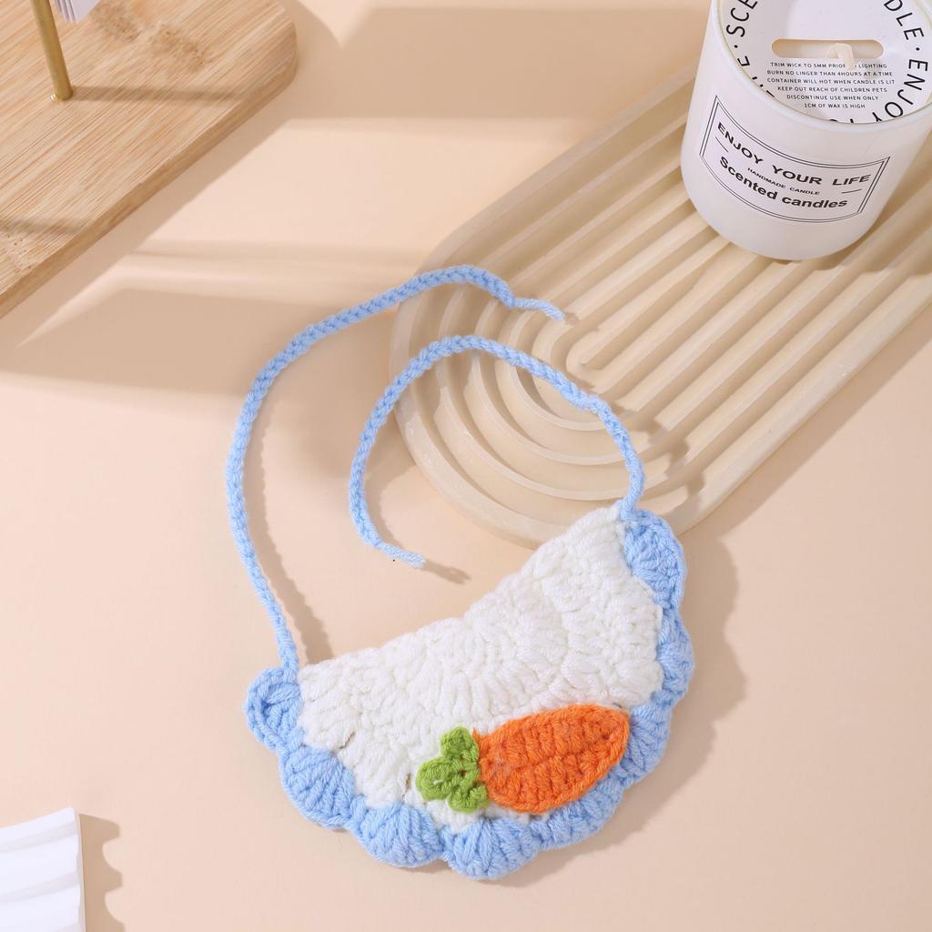 Popular cute pet handmade DIY knitted cat collar decorative saliva towel fashionable versatile scarf small dog