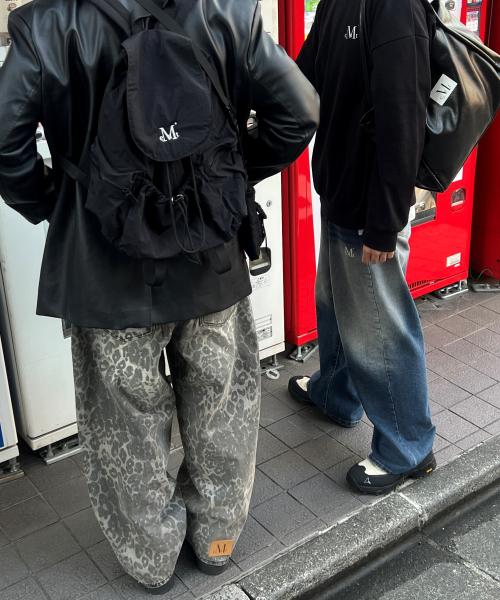 MUCENT Dit Snap Button Leopard Wide Pants