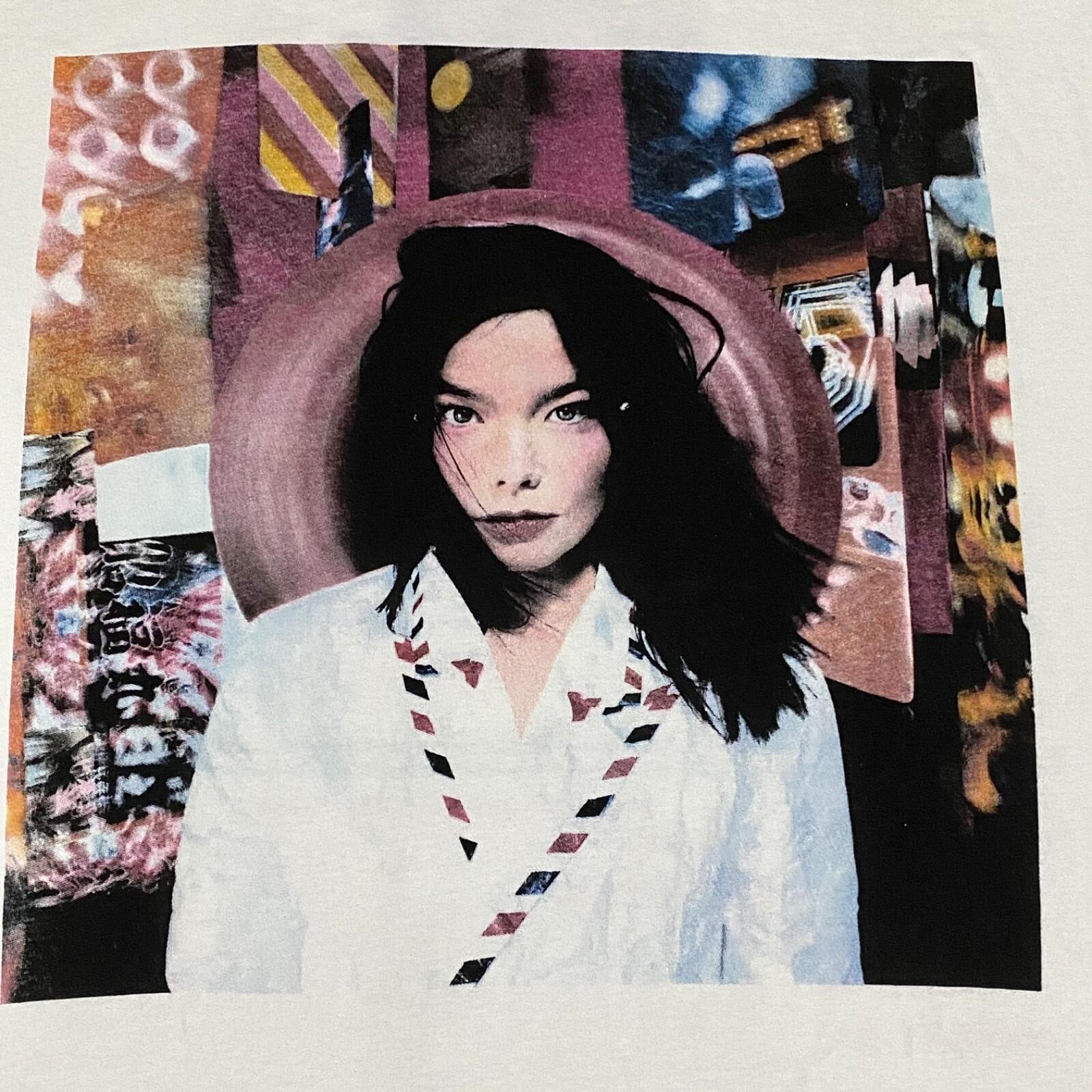 Vintage BJORK Hyper Ballad Army of Me Isobel Polar Bear Pop Sz.L T-shirt REPRINT S