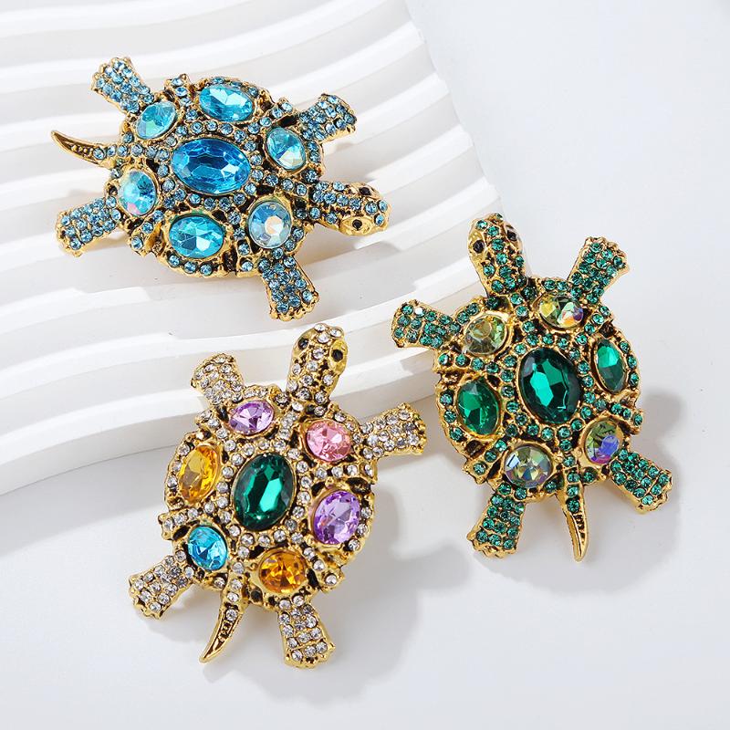 1Piece Exquisite Vintage Rhinestone Turtle Brooches For Women Clothing Coat Jewelry Accessries Gifts