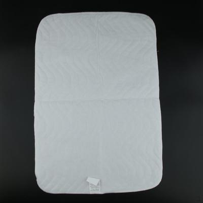 Водонепроникна підкладка для ліжка при нетриманні, що миється - M