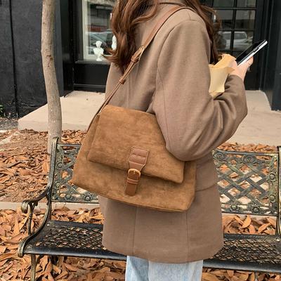 Korean Retro Brown Crossbody Bag Fashion Large Capacity Velvet Texture Shoulder Bag Autumn Winter New Temperament Casual Handbag