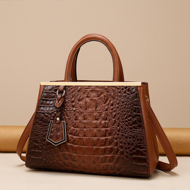 Crocodile Pattern Portable Tote Bag Women's Bag New Fashionable Large-capacity Shoulder Bag Light Luxury Texture Three-piece Messenger Bag