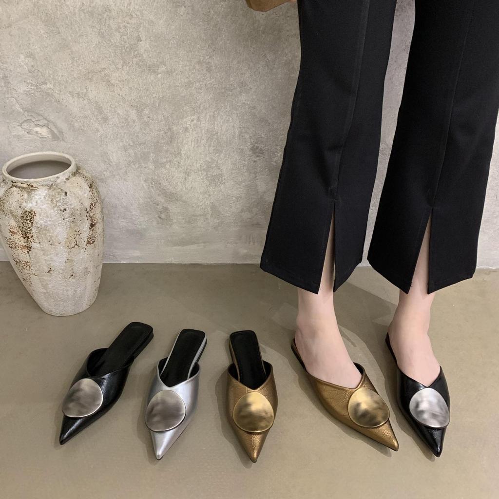 European Station Bag Head Cool Slippers Women's Word with Summer Pointed Head Flat Bottom Metal Slippers Outside Wear