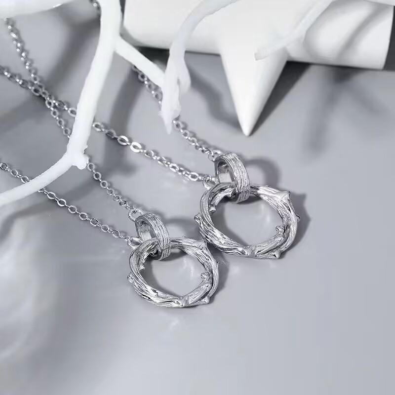 

Кольцо шипов Парное ожерелье Нишевая подвеска Мёбиуса для девушки