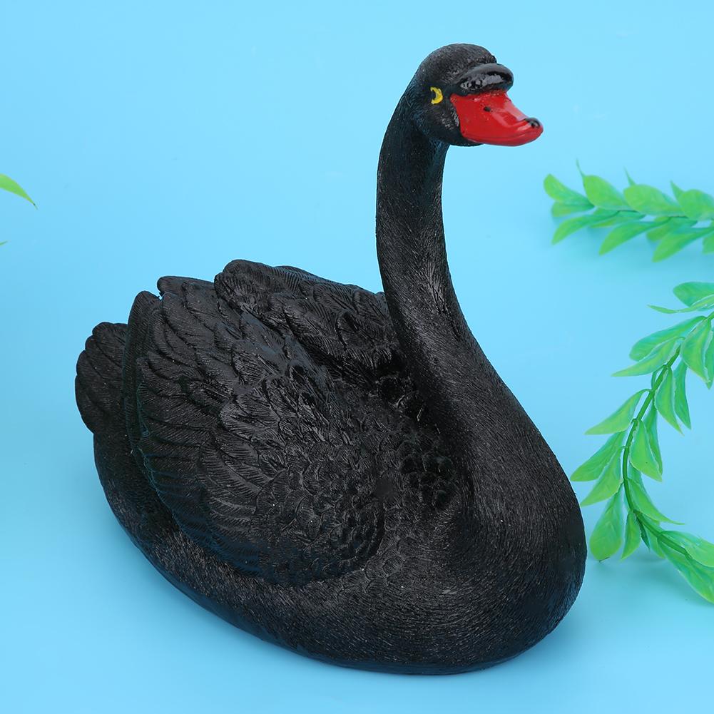 Outdoor Cute Floating Simulation Black Swan Ornament for Garden Courtyard Decoration