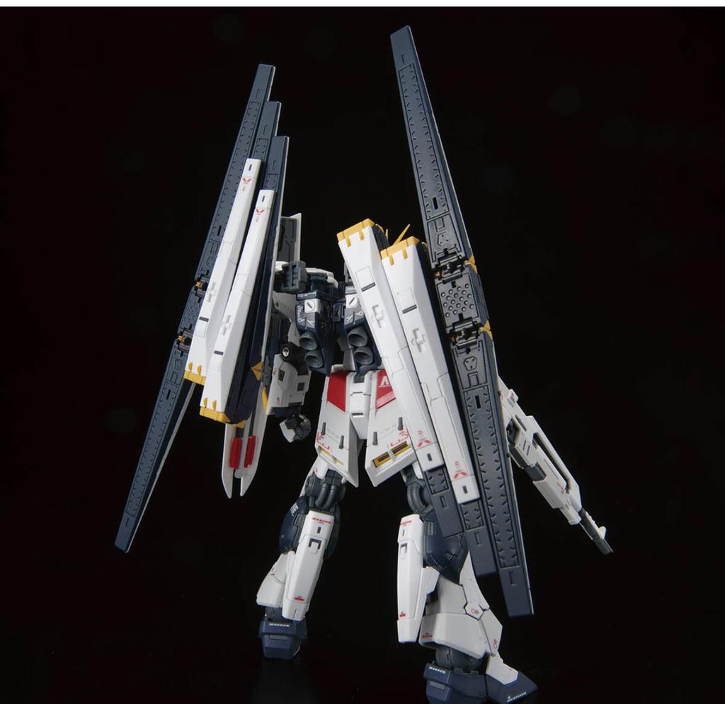 BANDAI SPIRITS RG Mobile Suit Gundam: Char's Counterattack Nu Gundam (Double Fin Funnel Equipped Type) 1/144 Scale Pre-Colored Plastic Model