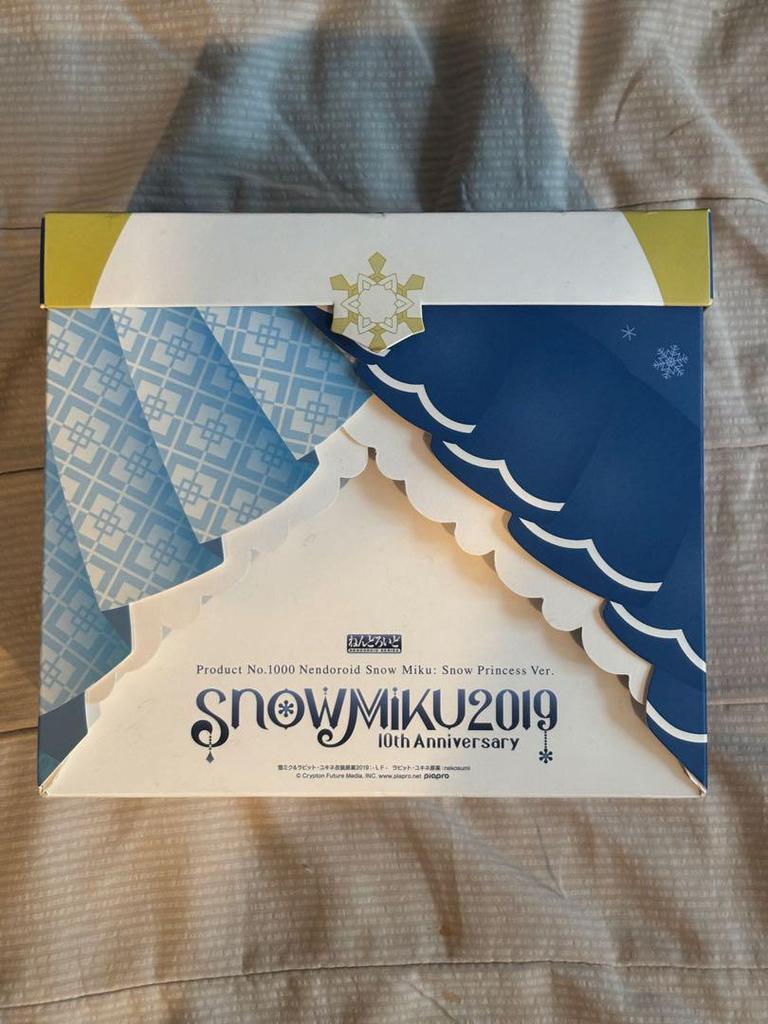 [USED] Snow Miku 2019 18th Anniversary