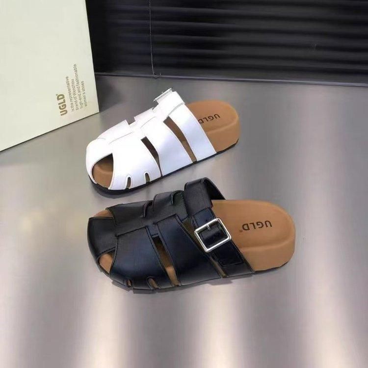 Hausschuhe für draußen Sandalen mit dicker Sohle Sommer 2025 neu vielseitig gewebt Retro Big Head Bag Head Sandalen Damen