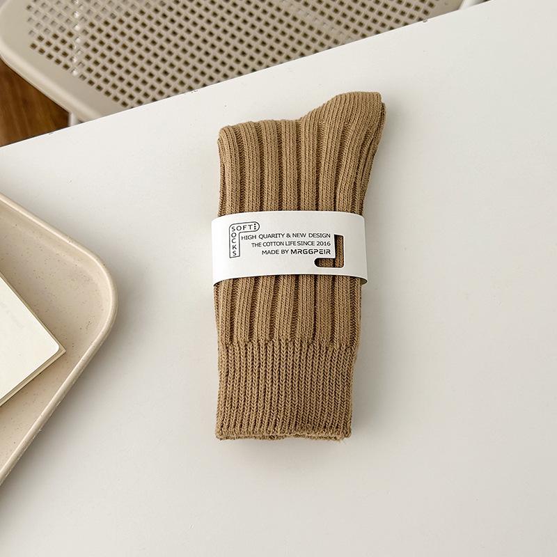 Women's Chunky Knit Cotton Mid-Calf Socks - Thickened, Japanese Style for Autumn/Winter, Versatile and Slimming Slouch Fit.