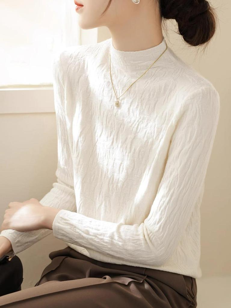 Women's High-Quality Textured Winter Sweater with Half-High Collar and Long Sleeves