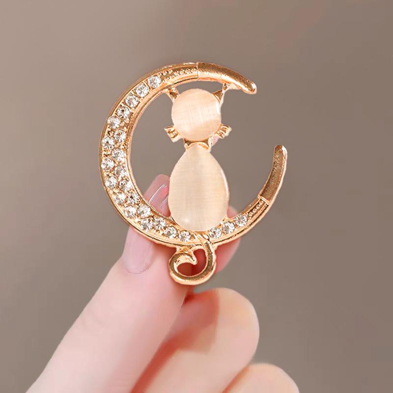Wave Sunflower Diamond Brooch: Cute, High-End, Versatile Decorative Jewelry Pin