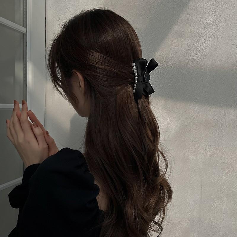 2PCS Bow Pearl Small Hair Claw Clips Women Girls Black Ponytail Holder Crab Clamps Barrettes Clips Hairpin Hair Accessories Set