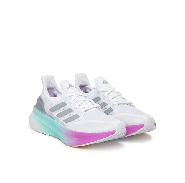 Кроссовки adidas Ultraboost 5