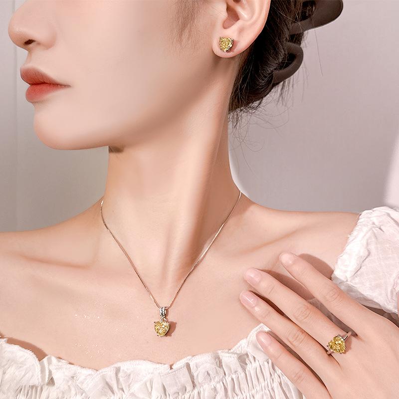 Accessories Jewelry Sets Necklaces Rings Earrings Heart-shaped High Carbon Yellow Niche Fashion Women's High-end